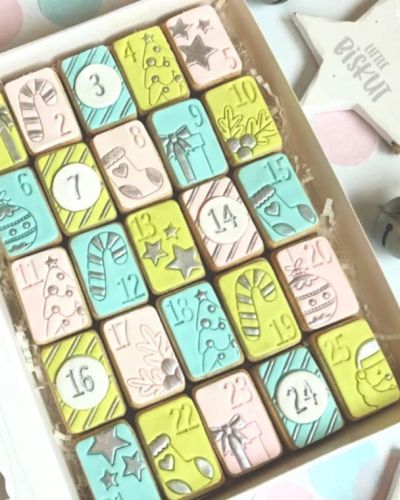 Advent Calendar Cutter & Embosser Set