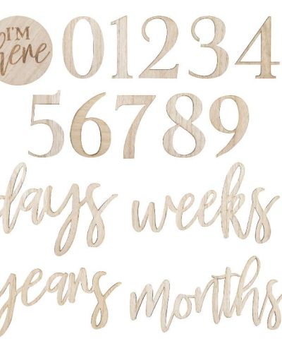 Baby in Bloom Wooden Milestone Signs