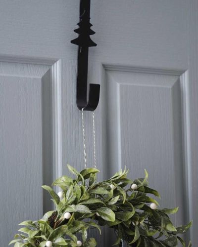 Black Metal Christmas Wreath Hanger