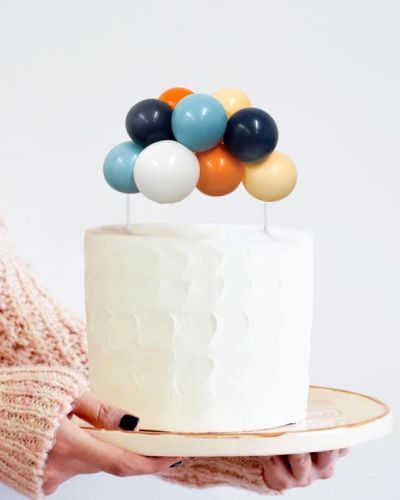 Balloon Garland Cake Topper – Bluey