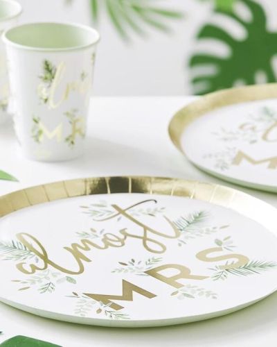 Botanical Hen Gold Almost Mrs Plates 8pk