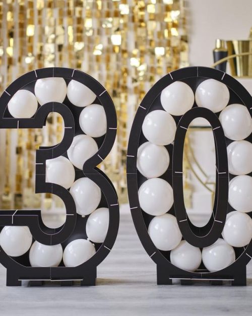 Champagne Noir 30 Balloon Mosaic Stand