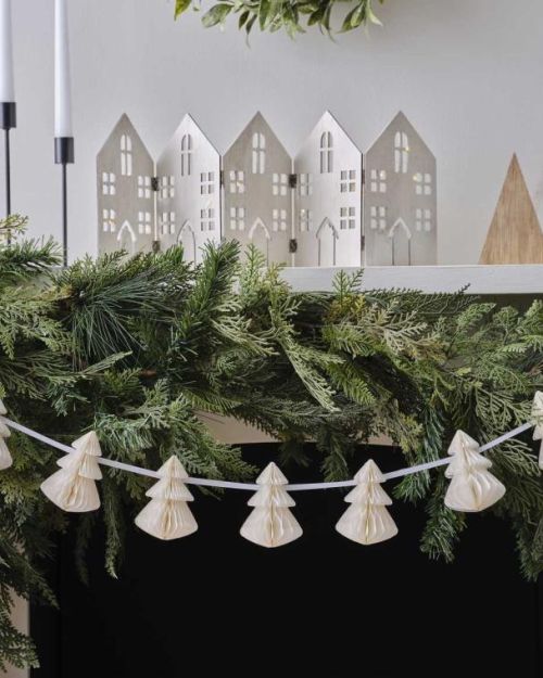 Cream Honeycomb Christmas Garland