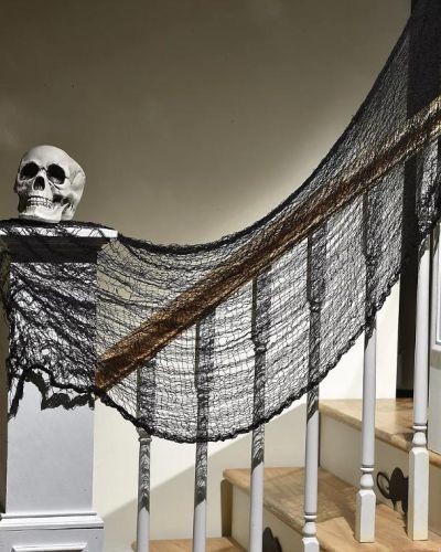 Creepy Cloth – Black