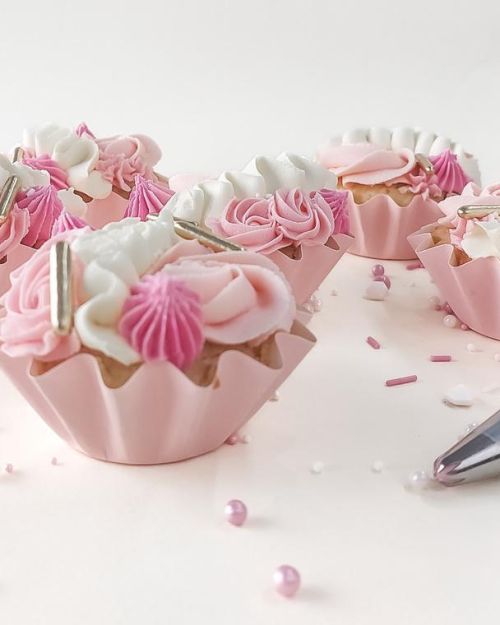 Boujee Buttercream Cupcakes – Sun 24th March