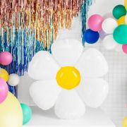 White Daisy Shape Foil Balloon