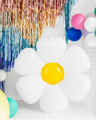 White Daisy Shape Foil Balloon