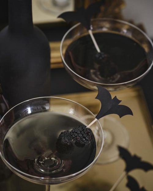 Deadly Soiree Bat Cocktail Sticks 12pk