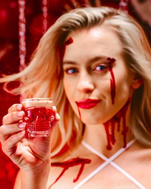 Deadly Soiree Skull Shot Glasses 4pk