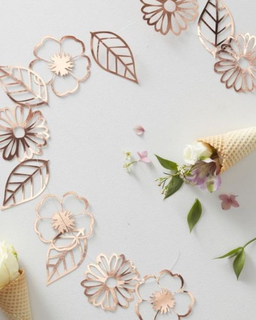 Ditsy Floral Flower Garland