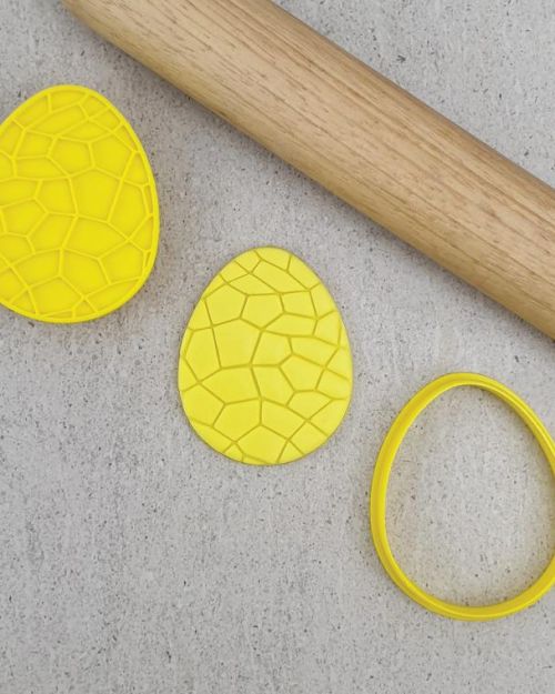 Easter Egg Cutter & Embosser Set Large