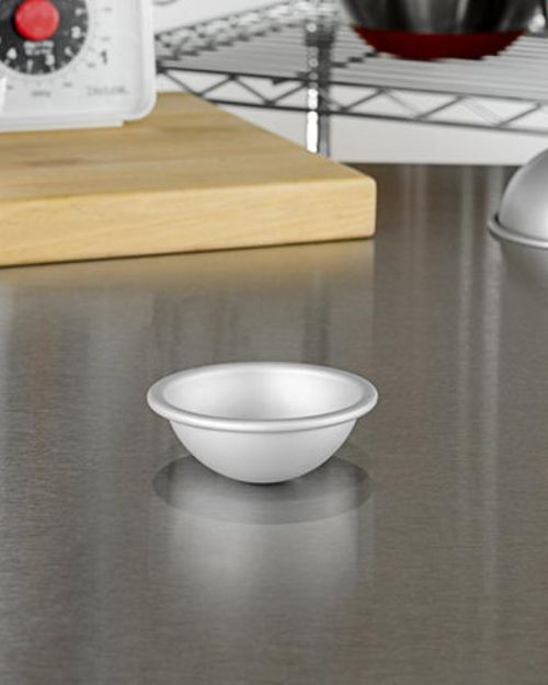 Fat Daddio’s Hemisphere Cake Pan 2.75in