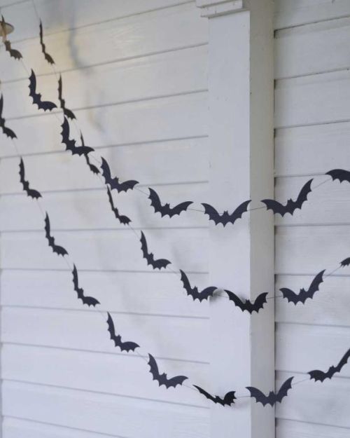Black Bat Halloween Garland