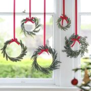 Hanging Christmas Wreath Decorations 5pk