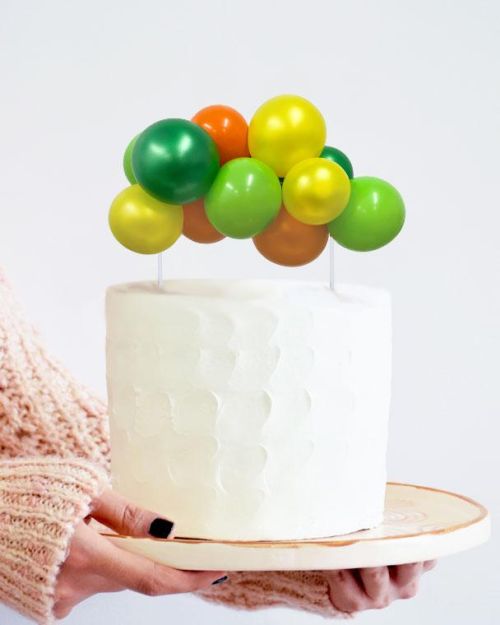 Balloon Garland Cake Topper – Jungle