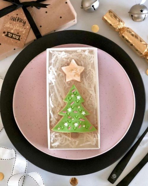 Christmas Tree Cutter & Embosser Set