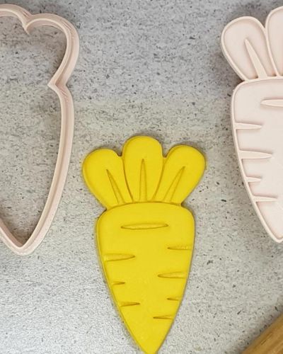 Little Biskut Carrot Cutter & Embosser