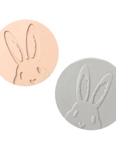 Little Biskut Peek a Bunny Debosser