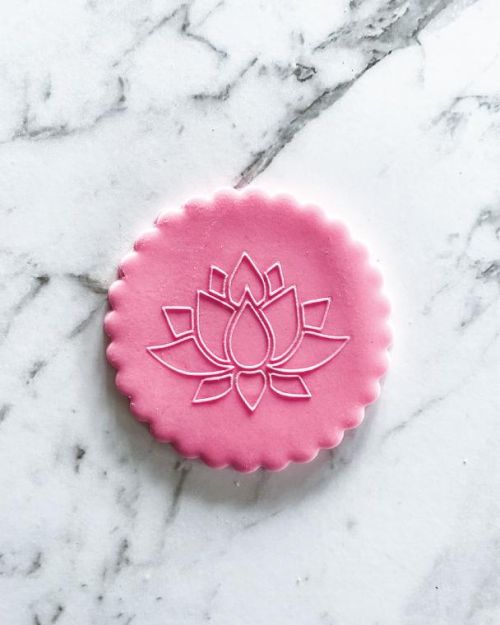 Debosser Stamp – Lotus Flower