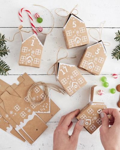 Make Your Own Gingerbread Houses Advent Calendar