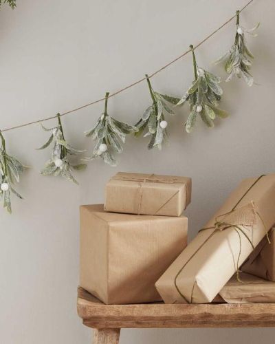 Mistletoe Sprig Christmas Garland