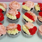 Boujee Buttercream Cupcakes – Sun 24th March