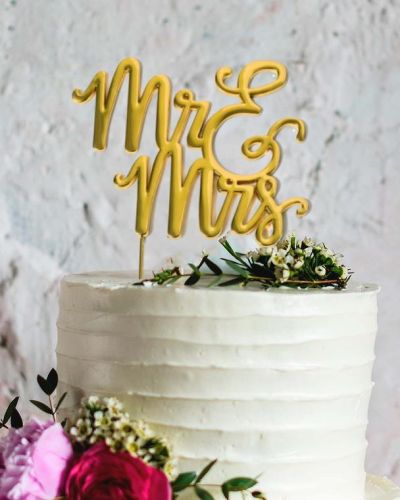 Mr & Mrs Cake Topper – Gold