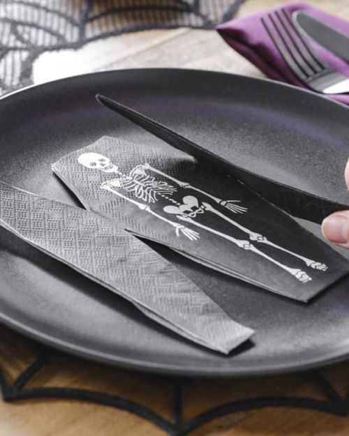 Pop Out Skeleton Coffin Napkins 16pk