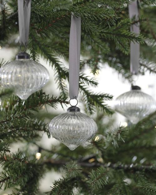 Ribbed Glass Christmas Tree Decorations 3pk