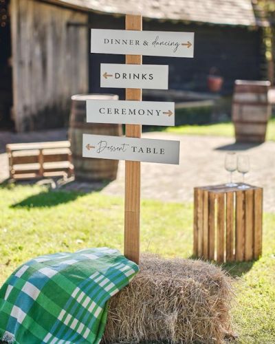 Rustic Romance Wedding Signpost