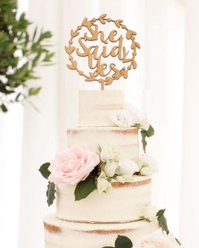 She Said Yes Wreath Cake Topper – Wooden