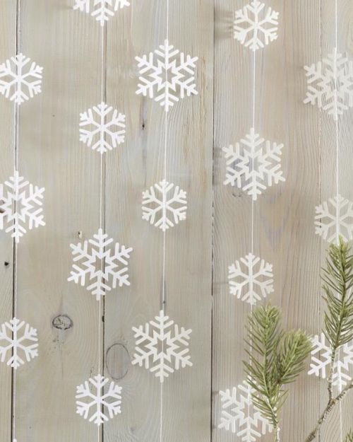 Snowflake Shaped Garland