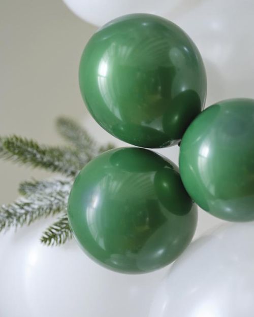 Nordic Noel Snowy Balloon Arch with Frosted Foliage