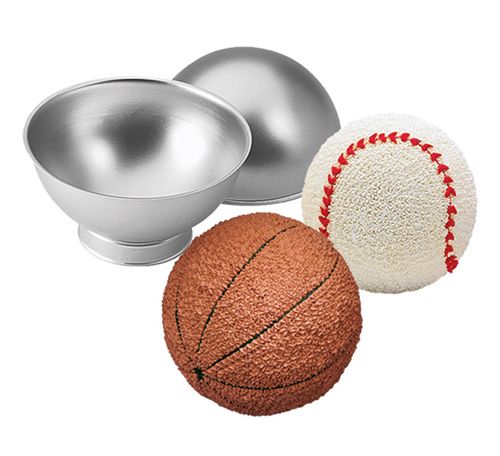 Wilton Sports Ball Pan Set