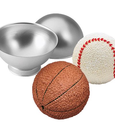 Wilton Sports Ball Pan Set