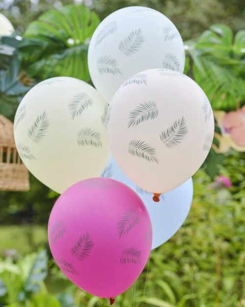 Tiki Tropics Palm Leaf Balloons 5pk
