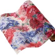 Truly Scrumptious Floral Table Runner