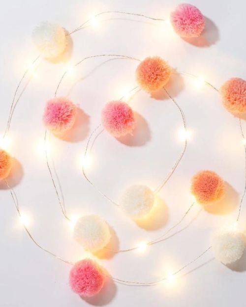 We Heart Pink Pom Pom Lights