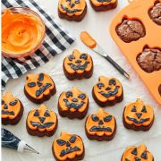 Wilton Jack O Lantern Silicone Baking Mould