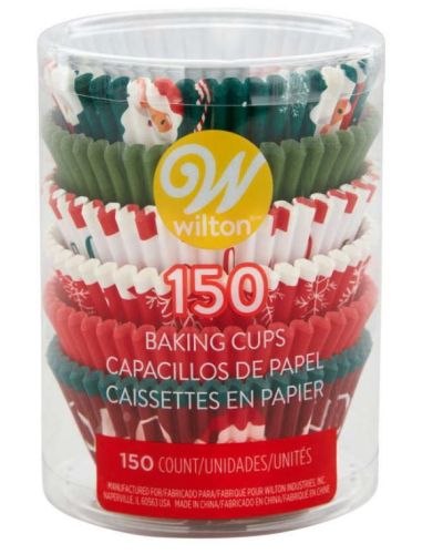 Wilton Cupcake Cases – Classic Santa Claus 150pk