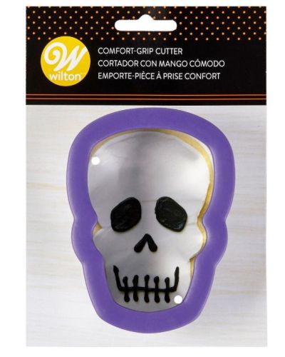 Wilton Skull Comfort Grip Cookie Cutter