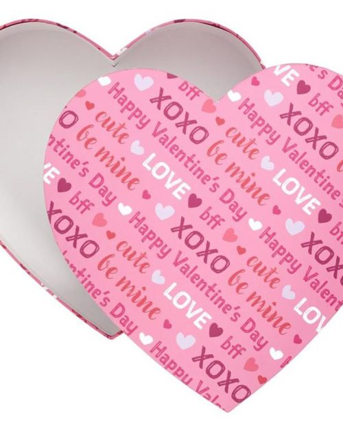 Wilton Heart-Shaped Valentine Treat Box