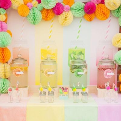 honeycomb_tissue_balls_backdrop